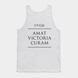 Latin quote Amat victoria curam Tank Top